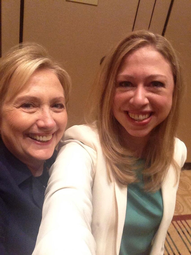 See Chelsea and Hillary Clinton's First Twitter Selfie!
